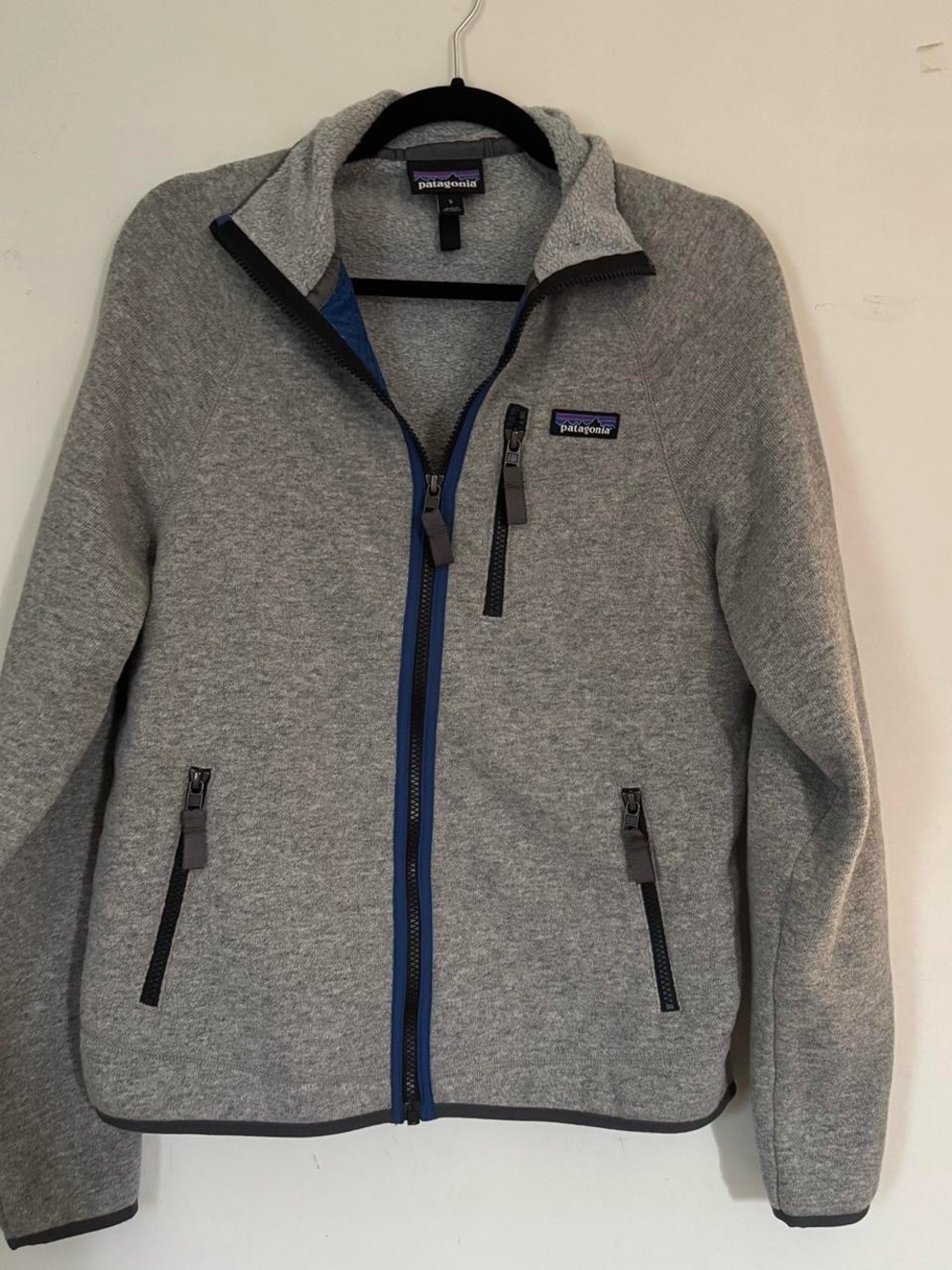 Patagonia Men’s Gray Full-Zip Fleece Jacket